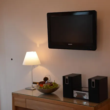 Helianthus Pensionat 4*