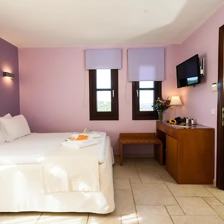 Helianthus Guest house 3*