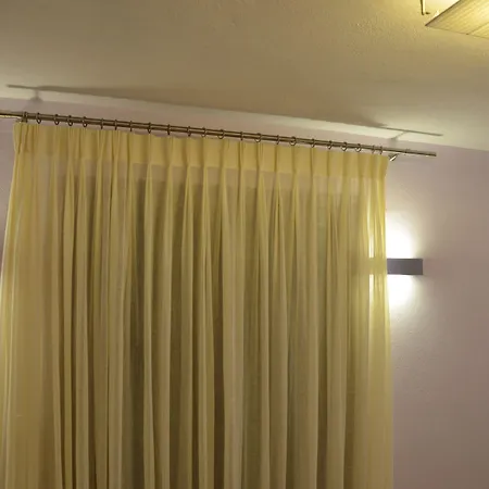 Πανσιόν ηλίανθος Αμμουλιανή