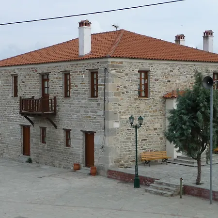 Helianthus Guest house 3*